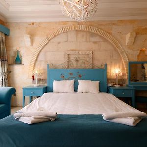 Superior King Suite